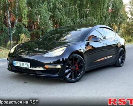 Чорний Тесла Модель 3, об'ємом двигуна 0.37 л та пробігом 199 тис. км за 17500 $, фото 1 на Automoto.ua