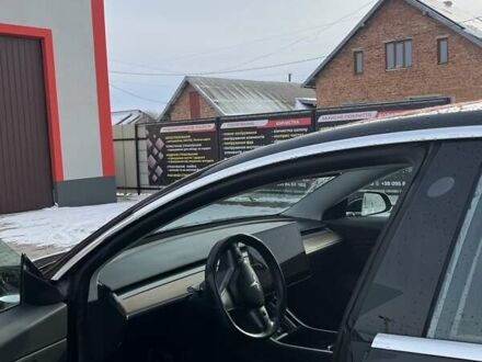 Тесла Модель 3 2018 в Ивано-Франковске на Automoto.ua Черный Тесла Модель 3, объемом двигателя 0 л и пробегом 108 тыс. км за 21000 $, фото 1 на Automoto.ua