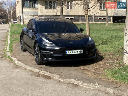 Тесла Модель 3 2018 у Кривому Розі на Automoto.ua Чорний Тесла Модель 3, об'ємом двигуна 0 л та пробігом 197 тис. км за 16000 $, фото 1 на Automoto.ua