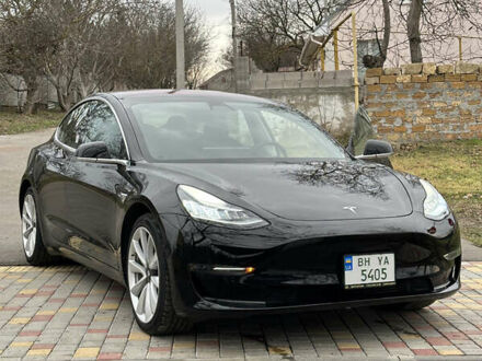 Тесла Модель 3 2018 у Одесі на Automoto.ua Чорний Тесла Модель 3, об'ємом двигуна 0 л та пробігом 50 тис. км за 19499 $, фото 1 на Automoto.ua