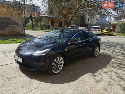 Черный Тесла Модель 3, объемом двигателя 0 л и пробегом 49 тыс. км за 17999 $, фото 1 на Automoto.ua
