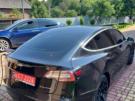 Черный Тесла Модель 3, объемом двигателя 0 л и пробегом 224 тыс. км за 12700 $, фото 1 на Automoto.ua