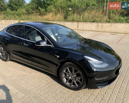 Чорний Тесла Модель 3, об'ємом двигуна 0 л та пробігом 82 тис. км за 20000 $, фото 1 на Automoto.ua