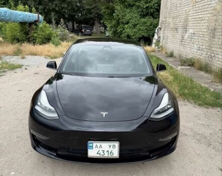 Черный Тесла Модель 3, объемом двигателя 0 л и пробегом 202 тыс. км за 16504 $, фото 1 на Automoto.ua