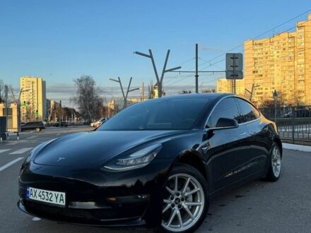 Чорний Тесла Модель 3, об'ємом двигуна 0 л та пробігом 102 тис. км за 16400 $, фото 1 на Automoto.ua