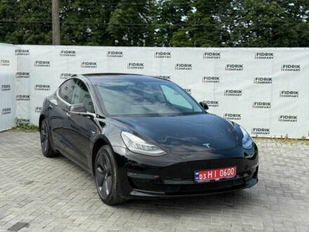 Тесла Модель 3 2018 в Луцке на Automoto.ua Черный Тесла Модель 3, объемом двигателя 0 л и пробегом 172 тыс. км за 11600 $, фото 1 на Automoto.ua