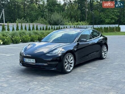 Чорний Тесла Модель 3, об'ємом двигуна 0 л та пробігом 174 тис. км за 16300 $, фото 1 на Automoto.ua