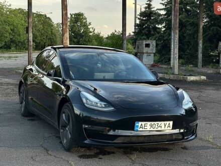 Черный Тесла Модель 3, объемом двигателя 0 л и пробегом 103 тыс. км за 16000 $, фото 1 на Automoto.ua