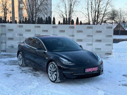 Черный Тесла Модель 3, объемом двигателя 0 л и пробегом 218 тыс. км за 13600 $, фото 1 на Automoto.ua
