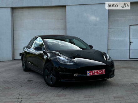 Черный Тесла Модель 3, объемом двигателя 0 л и пробегом 131 тыс. км за 21500 $, фото 1 на Automoto.ua
