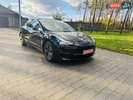Тесла Модель 3 2019 в Житомире на Automoto.ua Черный Тесла Модель 3, объемом двигателя 0 л и пробегом 36 тыс. км за 19900 $, фото 1 на Automoto.ua