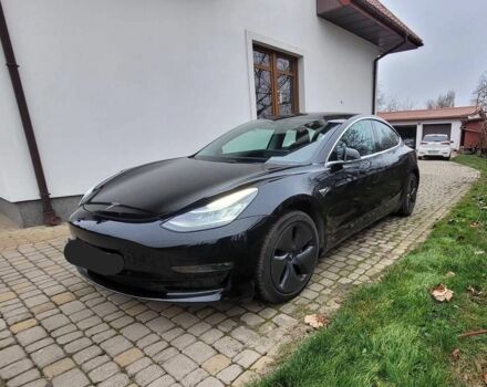 Черный Тесла Модель 3, объемом двигателя 0 л и пробегом 65 тыс. км за 334 $, фото 1 на Automoto.ua
