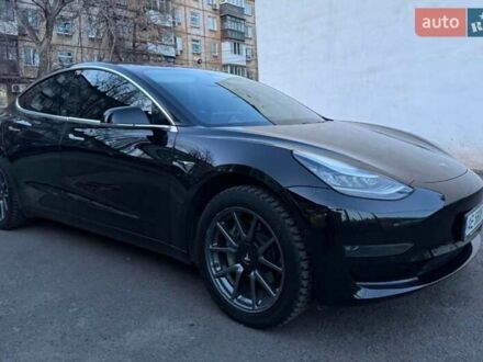 Чорний Тесла Модель 3, об'ємом двигуна 0 л та пробігом 197 тис. км за 18600 $, фото 1 на Automoto.ua