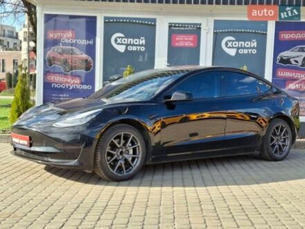 Черный Тесла Модель 3, объемом двигателя 0 л и пробегом 134 тыс. км за 14000 $, фото 1 на Automoto.ua