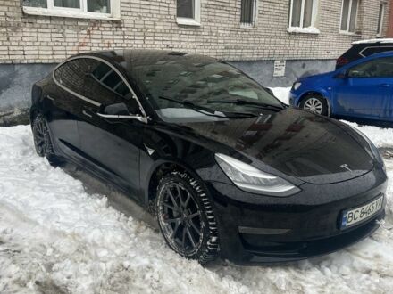 Черный Тесла Модель 3, объемом двигателя 0 л и пробегом 344 тыс. км за 15000 $, фото 1 на Automoto.ua