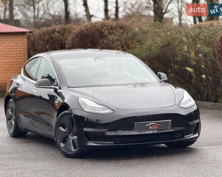 Чорний Тесла Модель 3, об'ємом двигуна 0 л та пробігом 97 тис. км за 14600 $, фото 1 на Automoto.ua