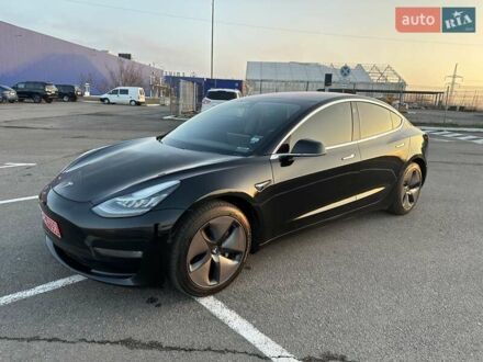 Тесла Модель 3 2019 у Рівному на Automoto.ua Чорний Тесла Модель 3, об'ємом двигуна 0 л та пробігом 188 тис. км за 15900 $, фото 1 на Automoto.ua