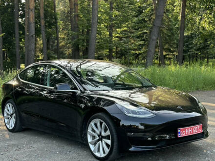 Тесла Модель 3 2019 в Дубно на Automoto.ua Черный Тесла Модель 3, объемом двигателя 0 л и пробегом 179 тыс. км за 17399 $, фото 1 на Automoto.ua