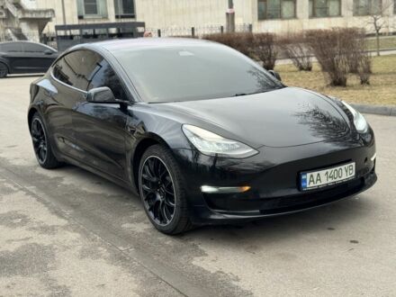 Чорний Тесла Модель 3, об'ємом двигуна 0 л та пробігом 70 тис. км за 18500 $, фото 1 на Automoto.ua