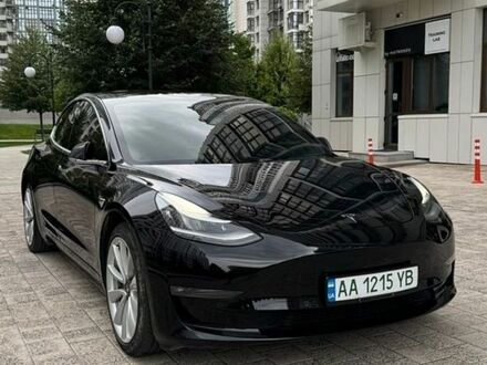 Чорний Тесла Модель 3, об'ємом двигуна 0 л та пробігом 123 тис. км за 23999 $, фото 1 на Automoto.ua