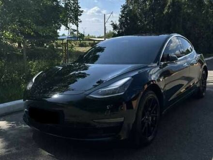 Черный Тесла Модель 3, объемом двигателя 0 л и пробегом 54 тыс. км за 13900 $, фото 1 на Automoto.ua
