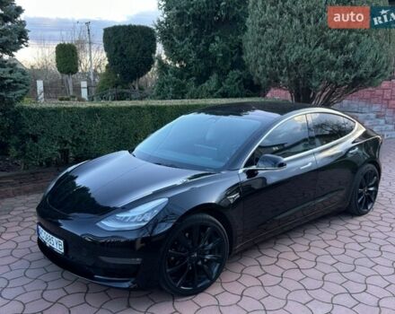 Черный Тесла Модель 3, объемом двигателя 0 л и пробегом 203 тыс. км за 14700 $, фото 1 на Automoto.ua
