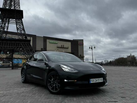 Черный Тесла Модель 3, объемом двигателя 0 л и пробегом 127 тыс. км за 16500 $, фото 1 на Automoto.ua