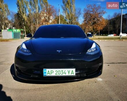 Чорний Тесла Модель 3, об'ємом двигуна 0 л та пробігом 105 тис. км за 17000 $, фото 1 на Automoto.ua
