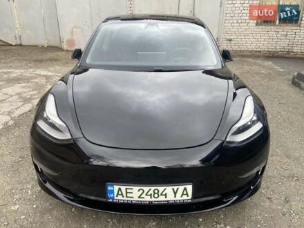 Черный Тесла Модель 3, объемом двигателя 0 л и пробегом 48 тыс. км за 16000 $, фото 1 на Automoto.ua