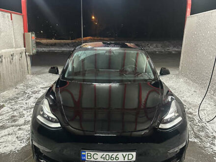 Черный Тесла Модель 3, объемом двигателя 0 л и пробегом 209 тыс. км за 14500 $, фото 1 на Automoto.ua