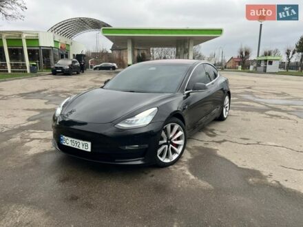 Черный Тесла Модель 3, объемом двигателя 0 л и пробегом 198 тыс. км за 16500 $, фото 1 на Automoto.ua