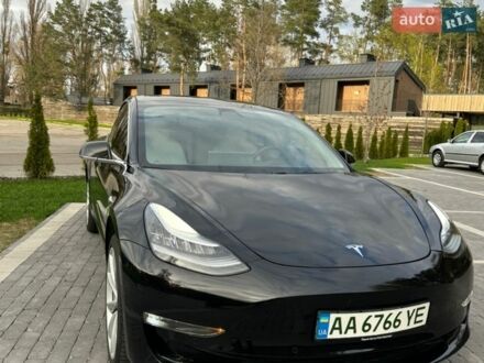 Черный Тесла Модель 3, объемом двигателя 0 л и пробегом 62 тыс. км за 19000 $, фото 1 на Automoto.ua