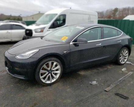 Черный Тесла Модель 3, объемом двигателя 0 л и пробегом 19 тыс. км за 5700 $, фото 1 на Automoto.ua