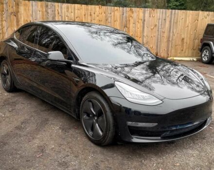 Черный Тесла Модель 3, объемом двигателя 0 л и пробегом 45 тыс. км за 9000 $, фото 1 на Automoto.ua