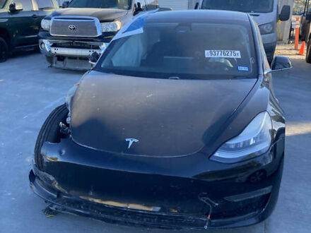 Чорний Тесла Модель 3, об'ємом двигуна 0 л та пробігом 78 тис. км за 9800 $, фото 1 на Automoto.ua