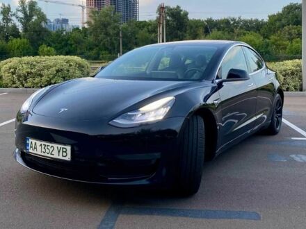 Черный Тесла Модель 3, объемом двигателя 0 л и пробегом 70 тыс. км за 13100 $, фото 1 на Automoto.ua