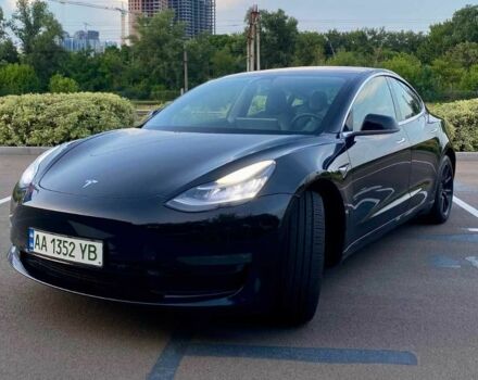 Чорний Тесла Модель 3, об'ємом двигуна 0 л та пробігом 70 тис. км за 13100 $, фото 1 на Automoto.ua