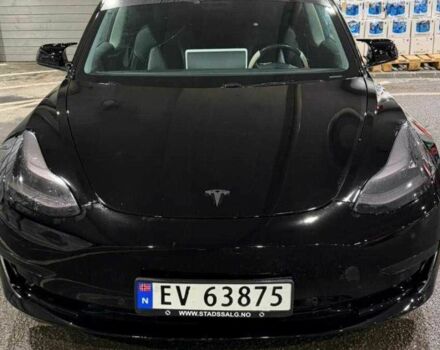 Черный Тесла Модель 3, объемом двигателя 0 л и пробегом 235 тыс. км за 17917 $, фото 1 на Automoto.ua