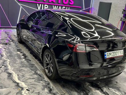 Тесла Модель 3 2019 у Києві на Automoto.ua Чорний Тесла Модель 3, об'ємом двигуна 0 л та пробігом 117 тис. км за 22000 $, фото 1 на Automoto.ua