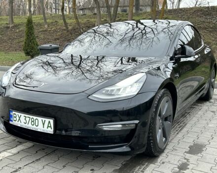 Чорний Тесла Модель 3, об'ємом двигуна 0 л та пробігом 180 тис. км за 17500 $, фото 1 на Automoto.ua