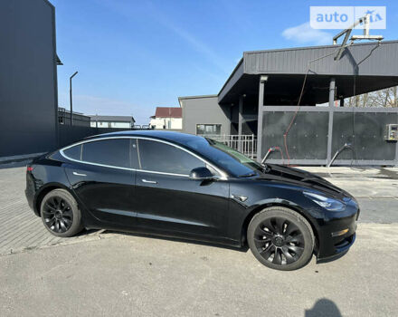 Чорний Тесла Модель 3, об'ємом двигуна 0 л та пробігом 191 тис. км за 13100 $, фото 1 на Automoto.ua