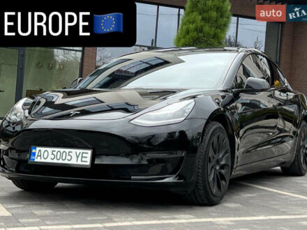 Черный Тесла Модель 3, объемом двигателя 0 л и пробегом 93 тыс. км за 15600 $, фото 1 на Automoto.ua