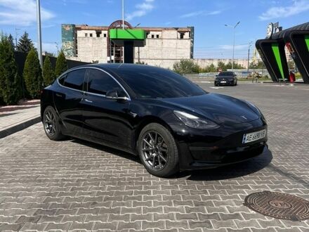 Чорний Тесла Модель 3, об'ємом двигуна 0 л та пробігом 160 тис. км за 15500 $, фото 1 на Automoto.ua