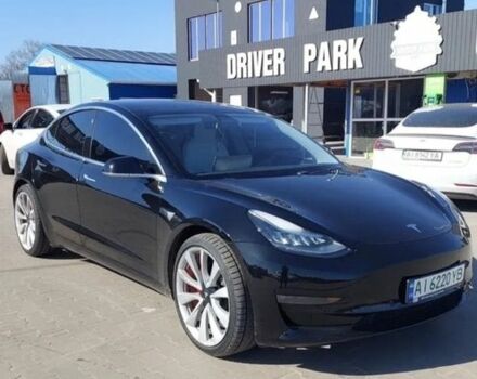 Черный Тесла Модель 3, объемом двигателя 0 л и пробегом 180 тыс. км за 14999 $, фото 1 на Automoto.ua