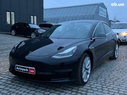 Тесла Модель 3 2019 в Львове на Automoto.ua Черный Тесла Модель 3, объемом двигателя 0 л и пробегом 95 тыс. км за 16990 $, фото 1 на Automoto.ua