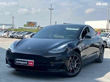 Тесла Модель 3 2019 у Львові на Automoto.ua Чорний Тесла Модель 3, об'ємом двигуна 0 л та пробігом 90 тис. км за 17790 $, фото 1 на Automoto.ua