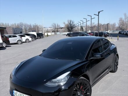 Черный Тесла Модель 3, объемом двигателя 0 л и пробегом 92 тыс. км за 18500 $, фото 1 на Automoto.ua