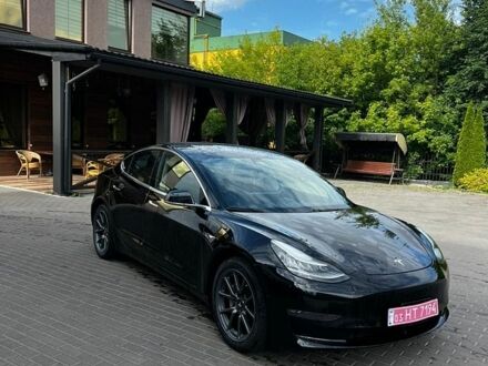 Чорний Тесла Модель 3, об'ємом двигуна 0 л та пробігом 233 тис. км за 12999 $, фото 1 на Automoto.ua