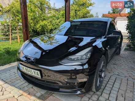 Черный Тесла Модель 3, объемом двигателя 0 л и пробегом 218 тыс. км за 14300 $, фото 1 на Automoto.ua