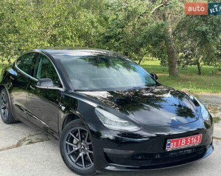 Чорний Тесла Модель 3, об'ємом двигуна 0 л та пробігом 241 тис. км за 13999 $, фото 1 на Automoto.ua